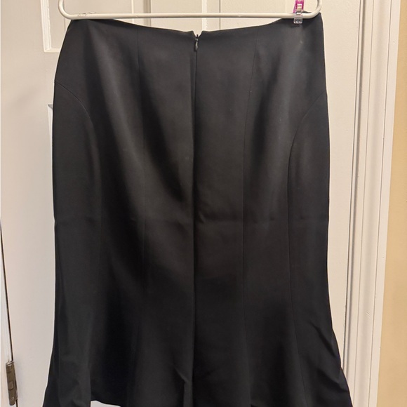 Ann Taylor Classic Black Skirt - Picture 2 of 3